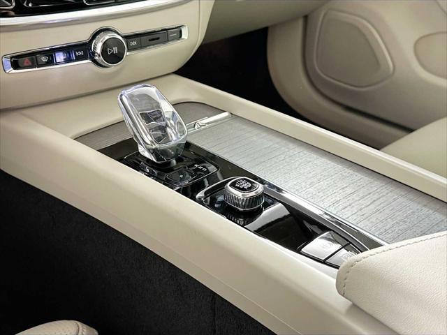 new 2025 Volvo V60 Cross Country car, priced at $60,020
