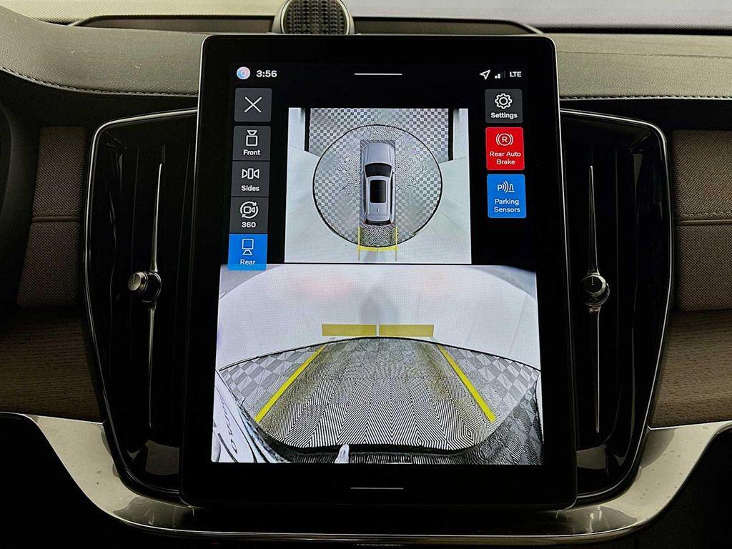 new 2026 Volvo XC90 car, priced at $85,905