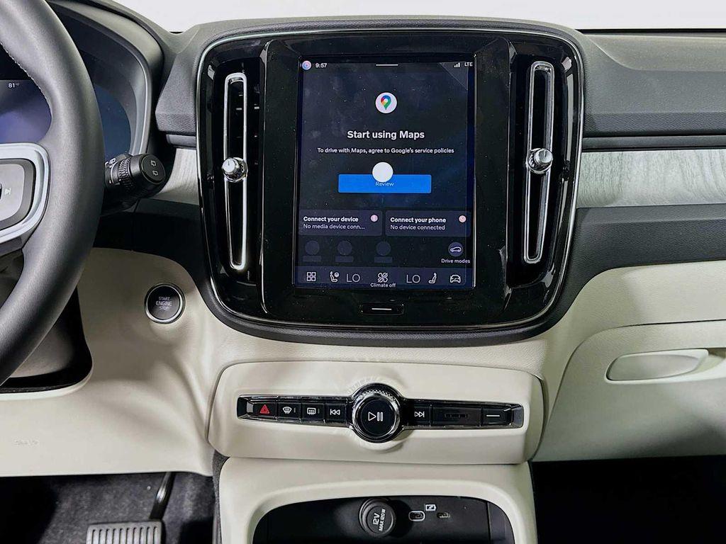 new 2026 Volvo XC40 car, priced at $50,600