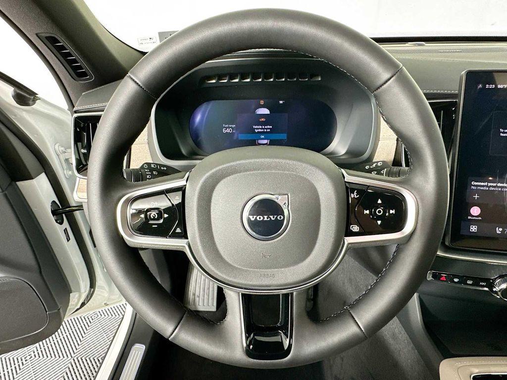 new 2025 Volvo XC90 car, priced at $69,545