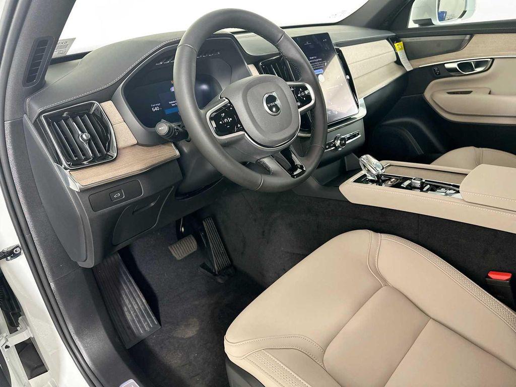 new 2025 Volvo XC90 car, priced at $69,545
