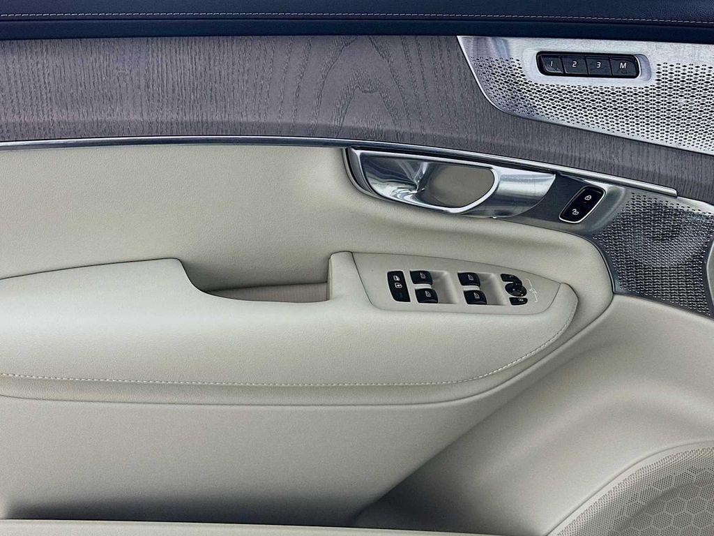 new 2026 Volvo XC90 Plug-In Hybrid car, priced at $93,475