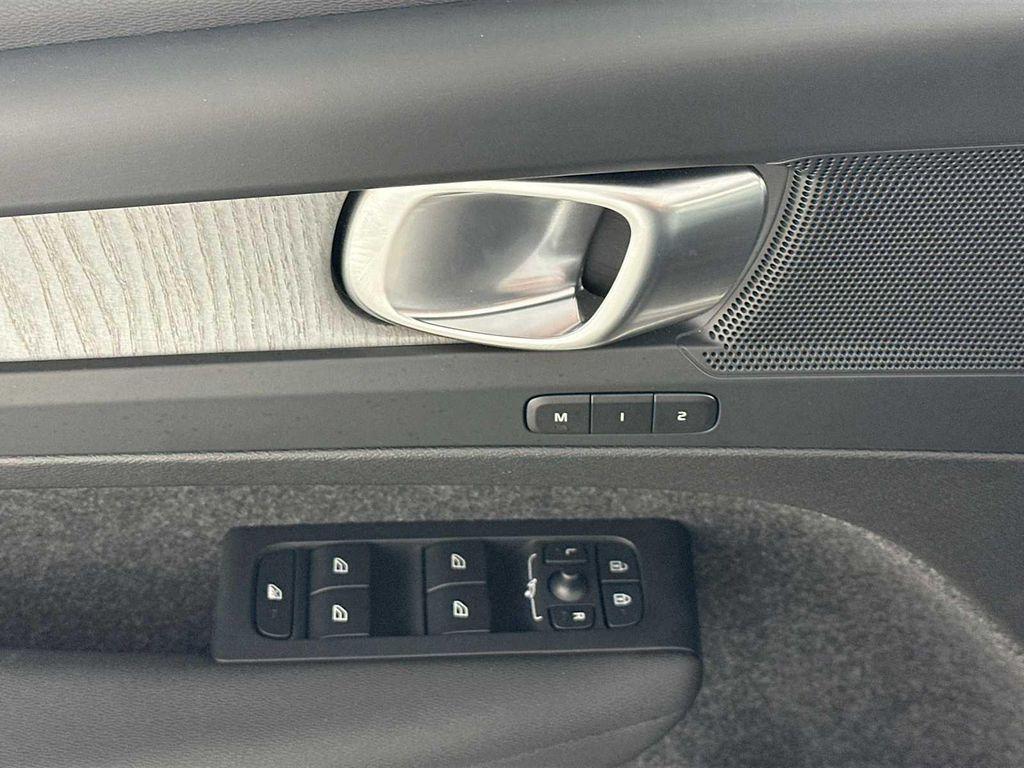 used 2025 Volvo XC40 car, priced at $42,100