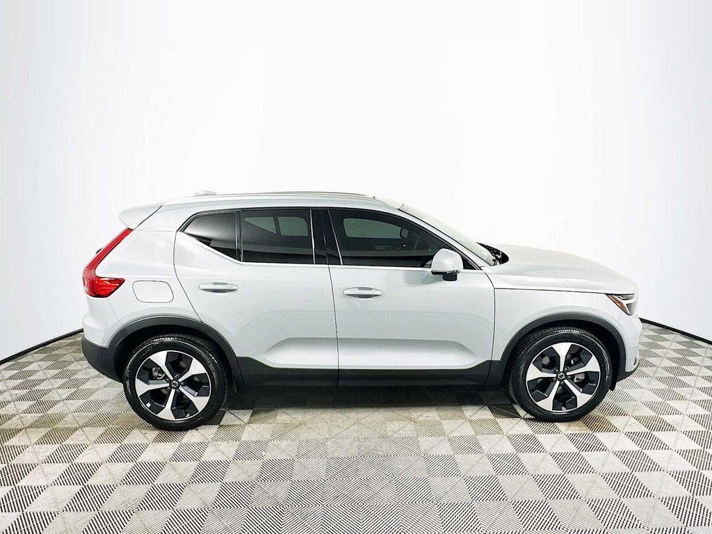 used 2025 Volvo XC40 car, priced at $42,100