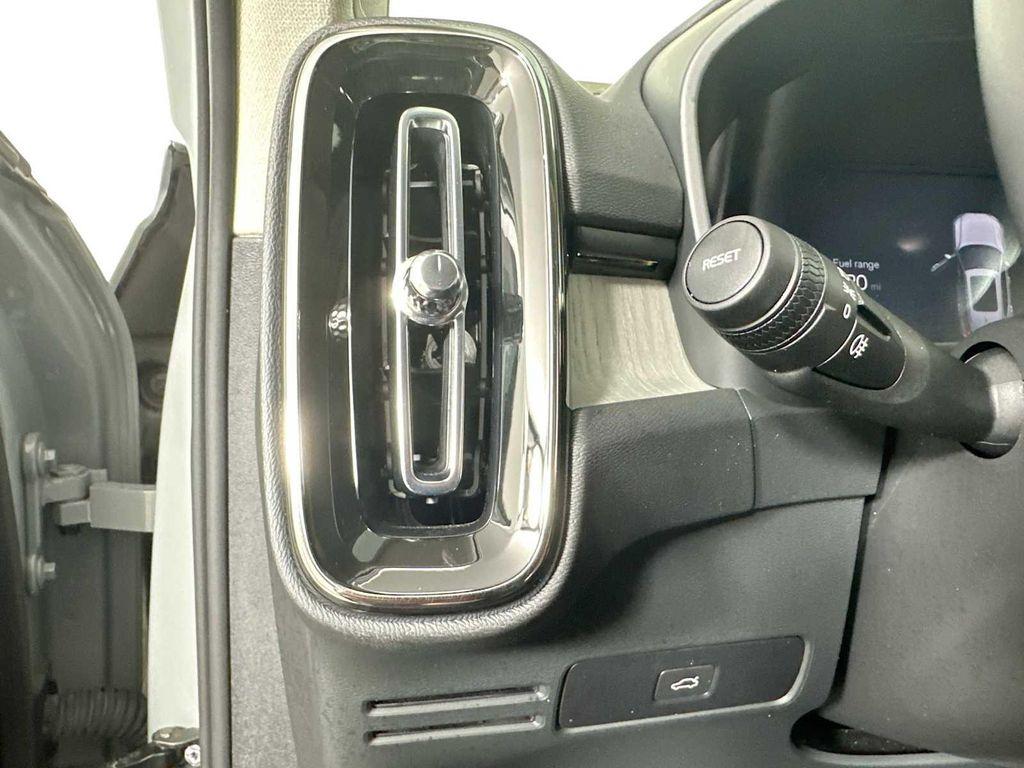 used 2025 Volvo XC40 car, priced at $42,100