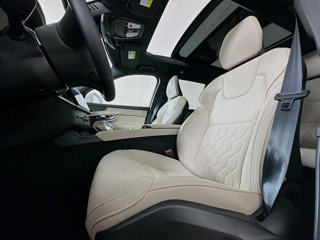 new 2026 Volvo XC90 car, priced at $62,345