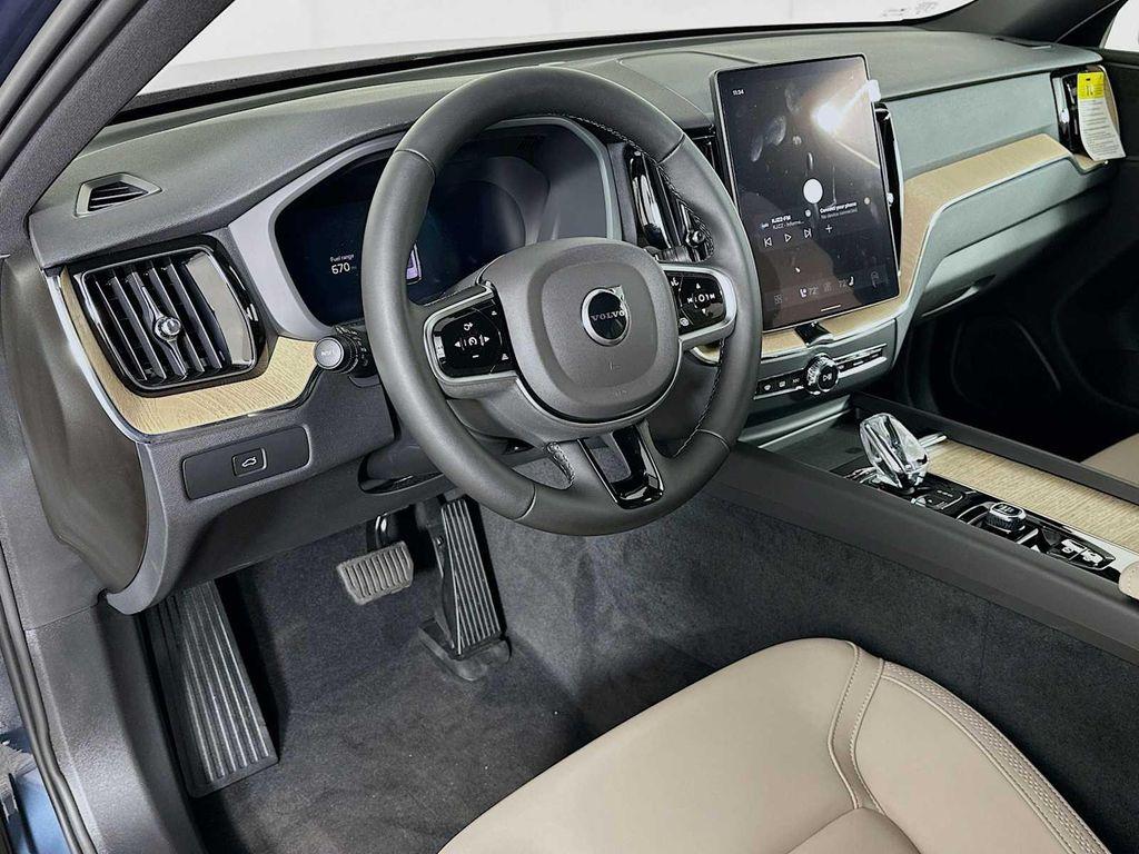 new 2026 Volvo XC60 car, priced at $57,985