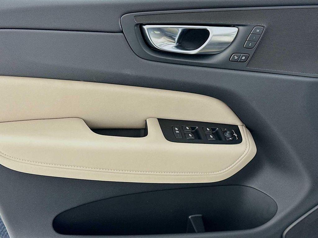 new 2026 Volvo XC60 car, priced at $57,985