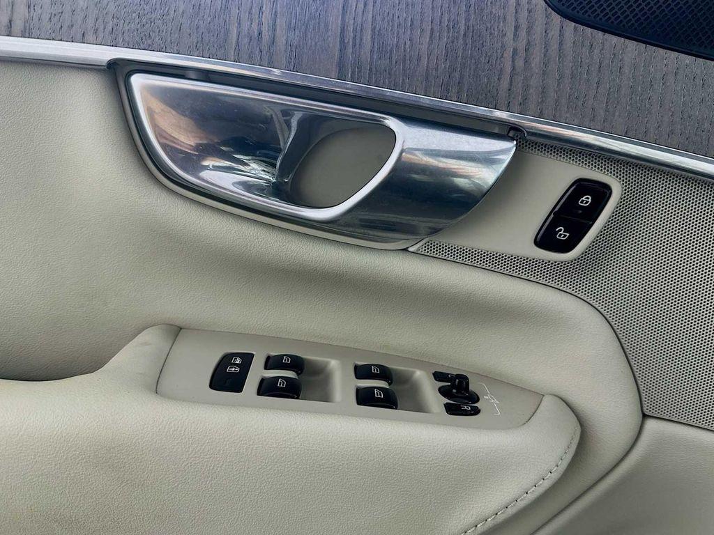 used 2023 Volvo XC90 car, priced at $47,400