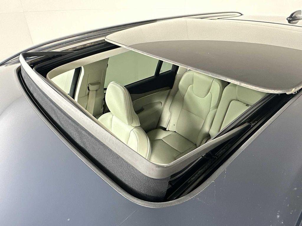 used 2023 Volvo XC90 car, priced at $47,400
