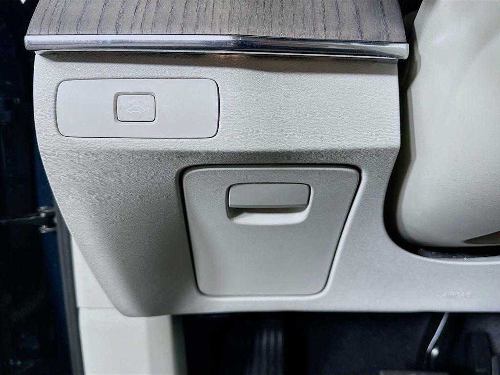 used 2023 Volvo XC90 car, priced at $47,400