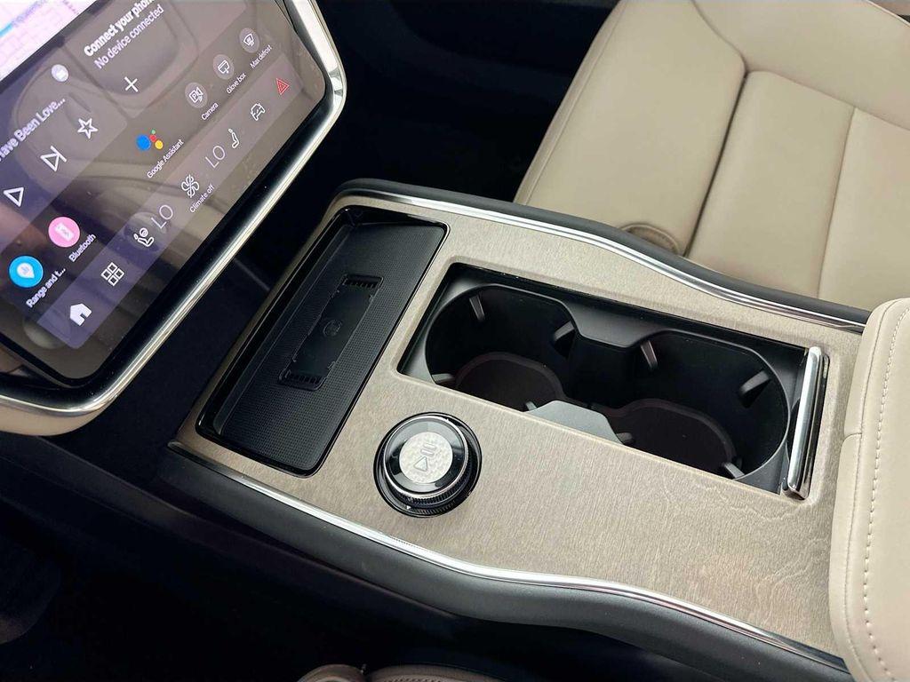 new 2025 Volvo EX90 car, priced at $87,090