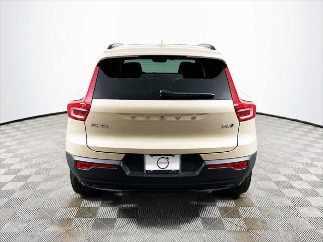new 2025 Volvo XC40 car, priced at $48,215