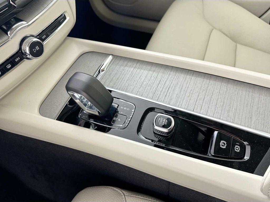 used 2025 Volvo XC60 car, priced at $49,900