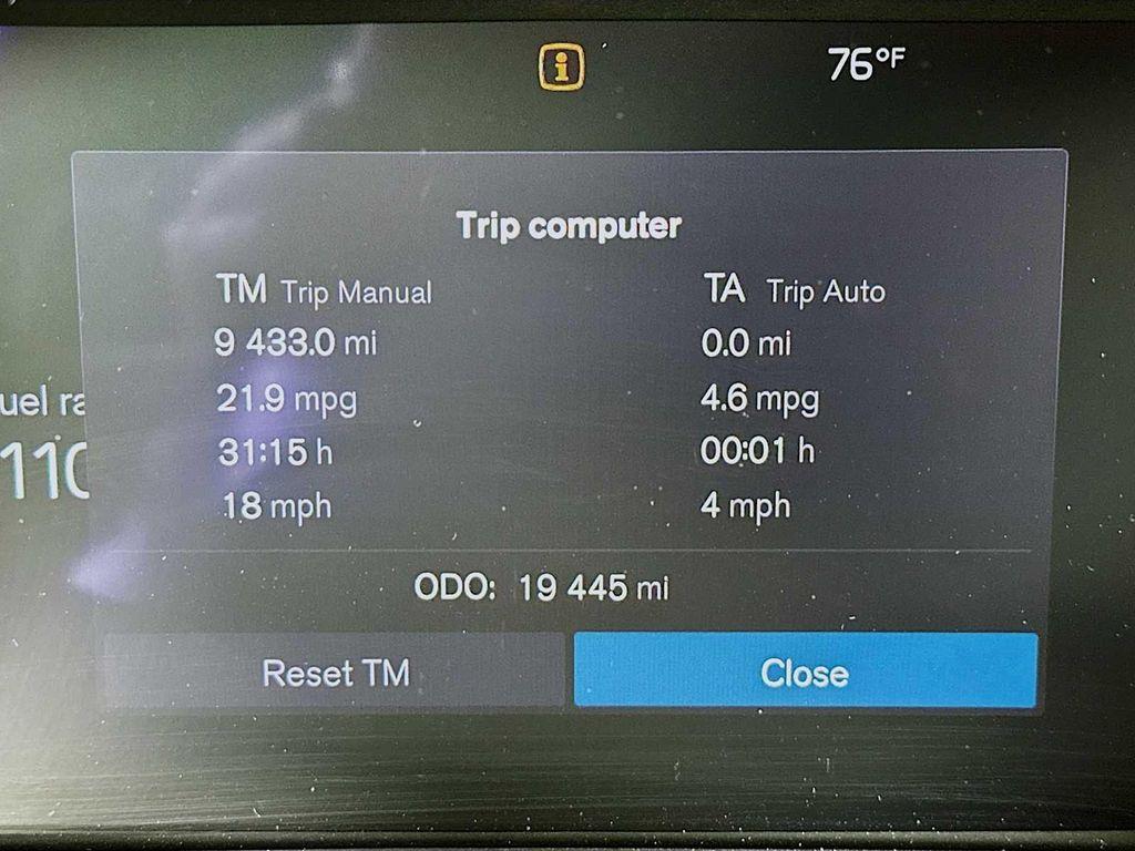 used 2023 Volvo XC60 car, priced at $34,300