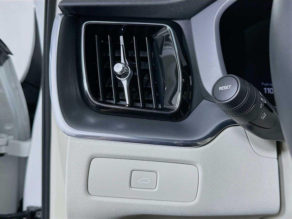 used 2023 Volvo XC60 car, priced at $34,300