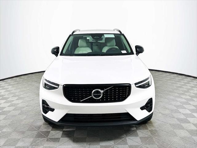 new 2025 Volvo XC40 car, priced at $53,010