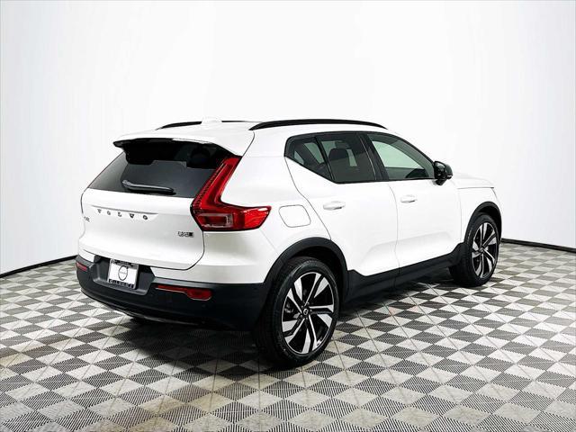 new 2025 Volvo XC40 car, priced at $53,010