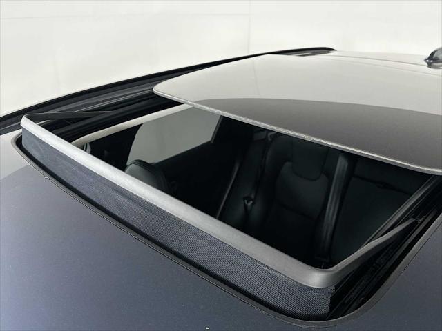 new 2025 Volvo XC60 Plug-In Hybrid car, priced at $67,995