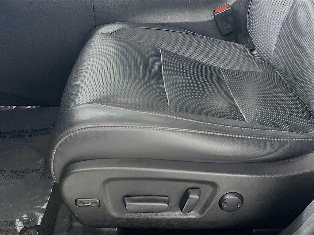 used 2018 Toyota Highlander car, priced at $24,700