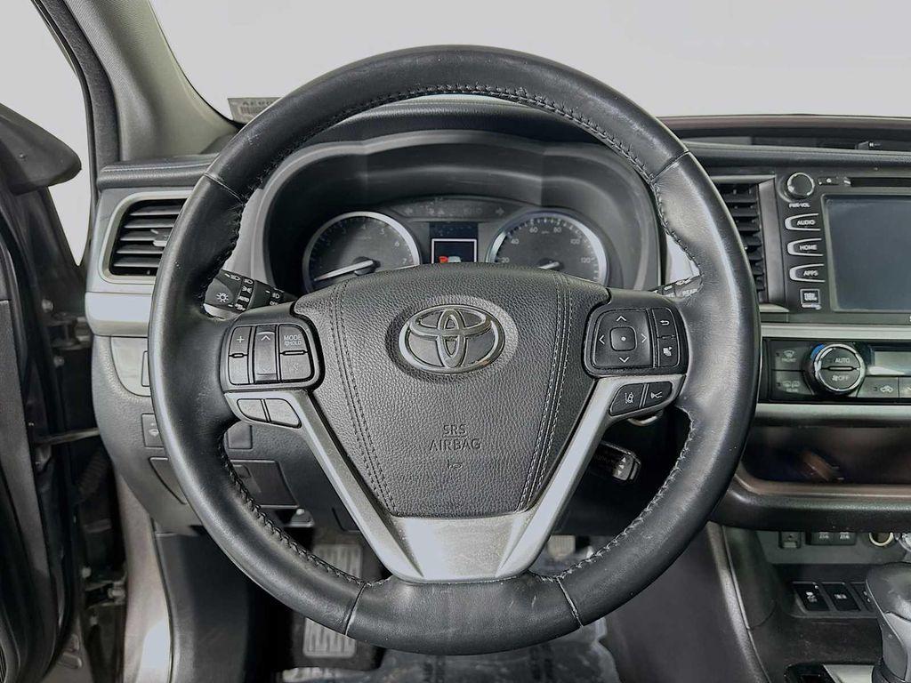 used 2018 Toyota Highlander car, priced at $24,700