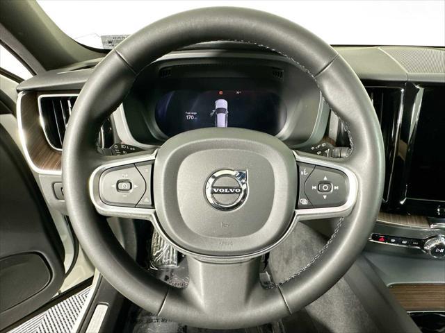 used 2022 Volvo XC60 car, priced at $39,500