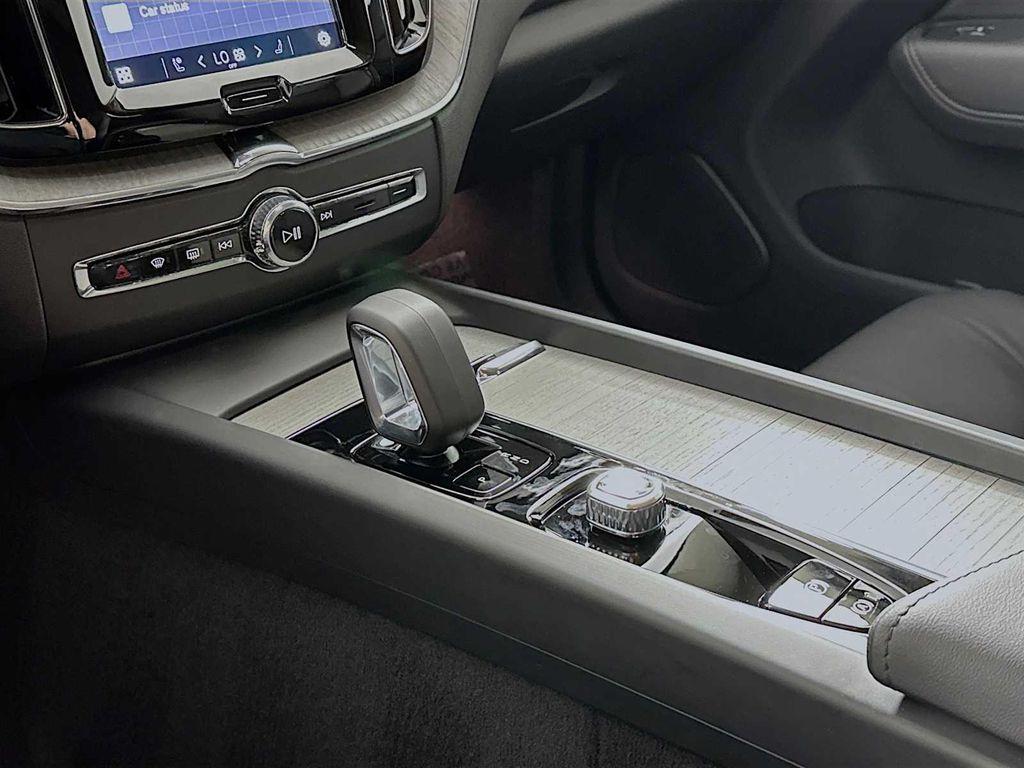 used 2025 Volvo XC60 Plug-In Hybrid car, priced at $62,300