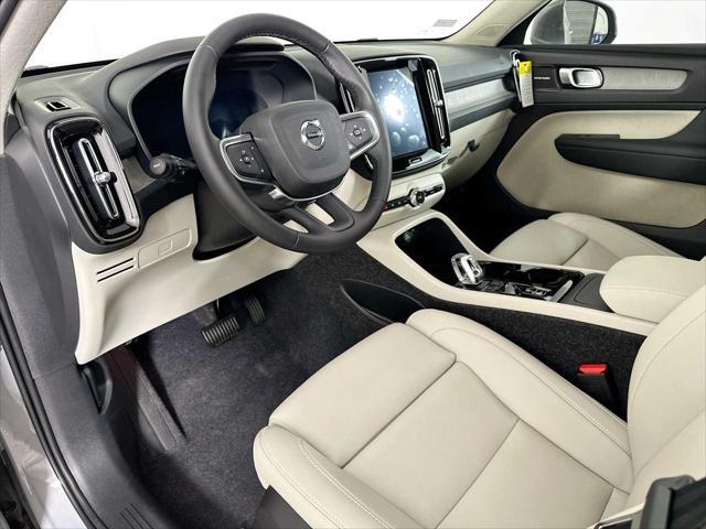 new 2025 Volvo XC40 car, priced at $51,465