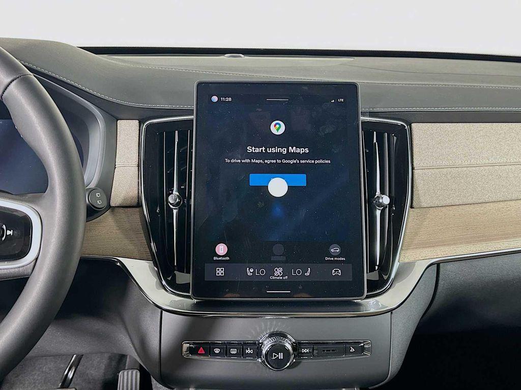new 2026 Volvo XC90 car, priced at $62,345