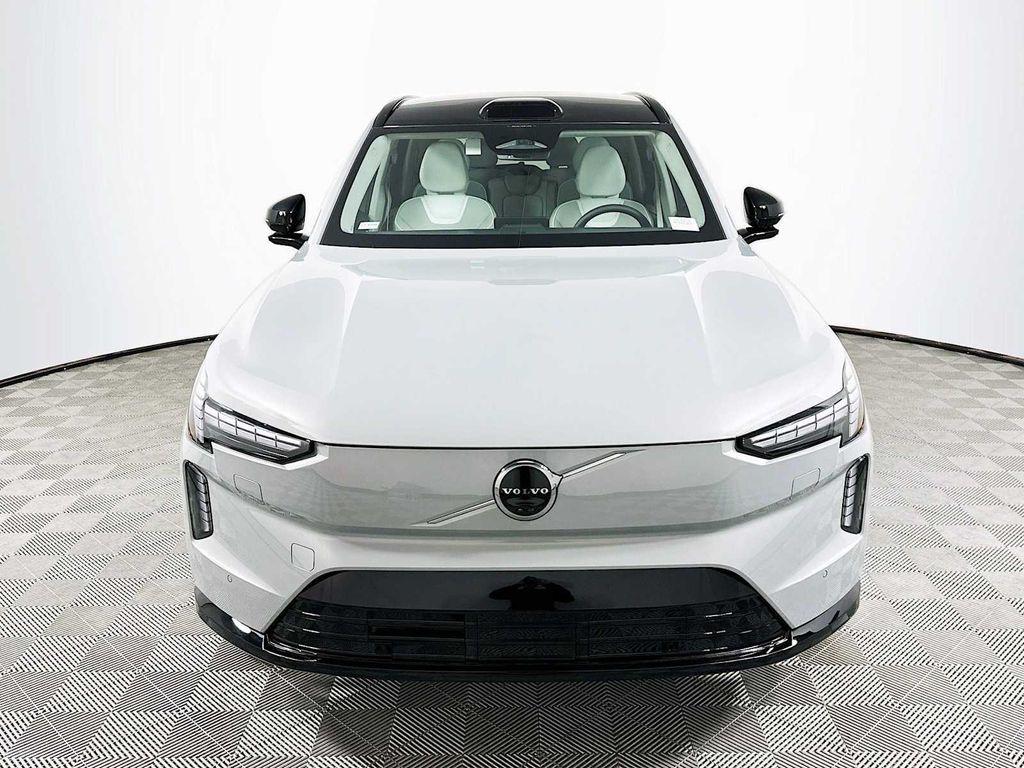 new 2025 Volvo EX90 car, priced at $85,640