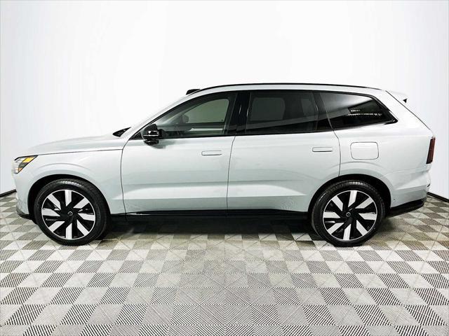 new 2025 Volvo EX90 car, priced at $85,640
