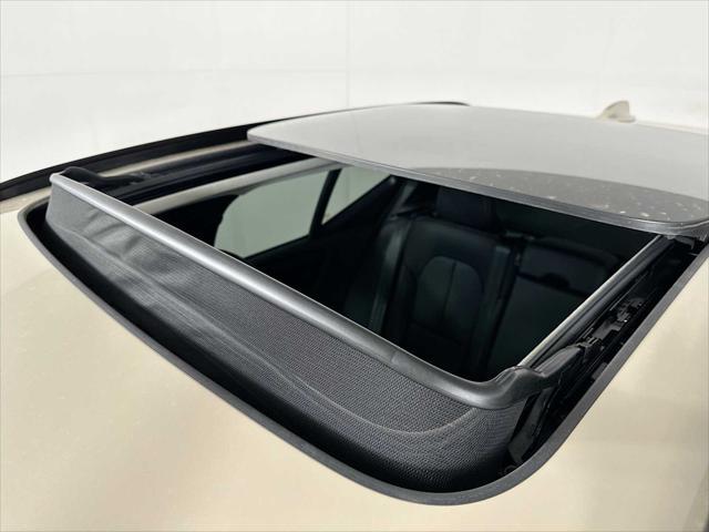 new 2025 Volvo XC40 car, priced at $51,035