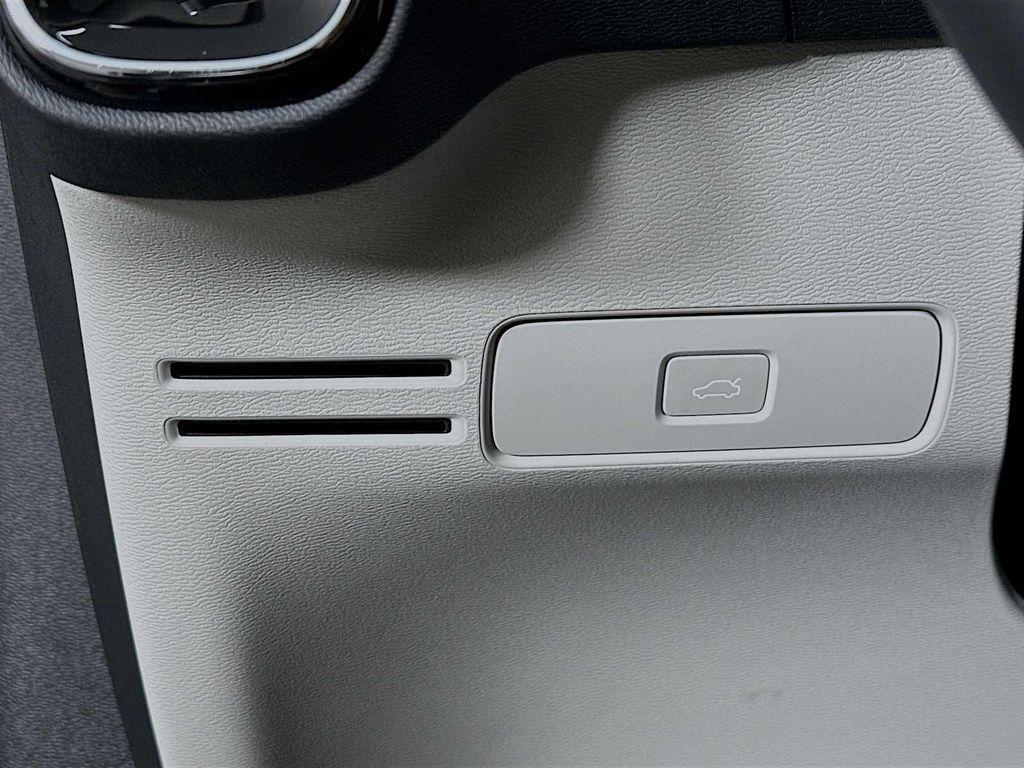 used 2023 Volvo XC40 car, priced at $33,300