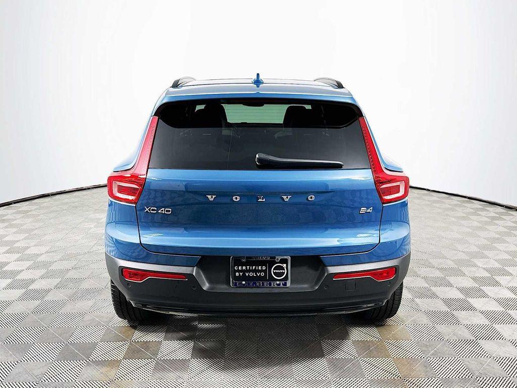 used 2023 Volvo XC40 car, priced at $33,300