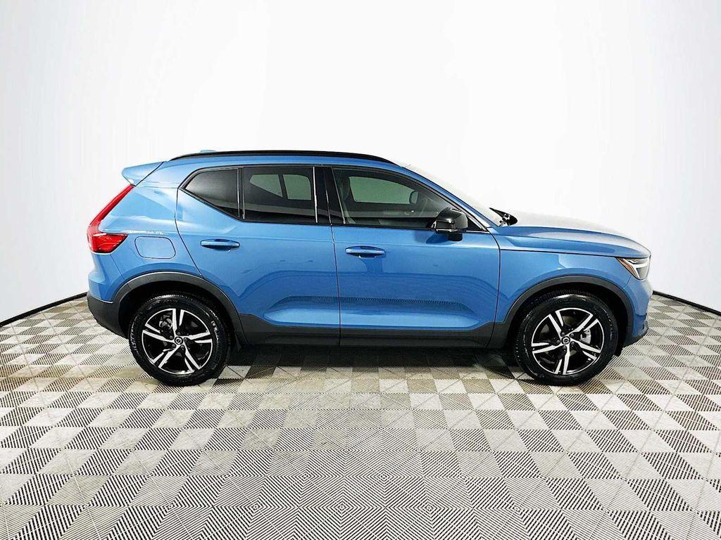 used 2023 Volvo XC40 car, priced at $33,300