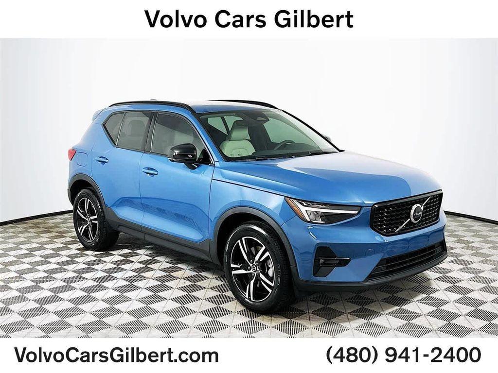 used 2023 Volvo XC40 car, priced at $33,300
