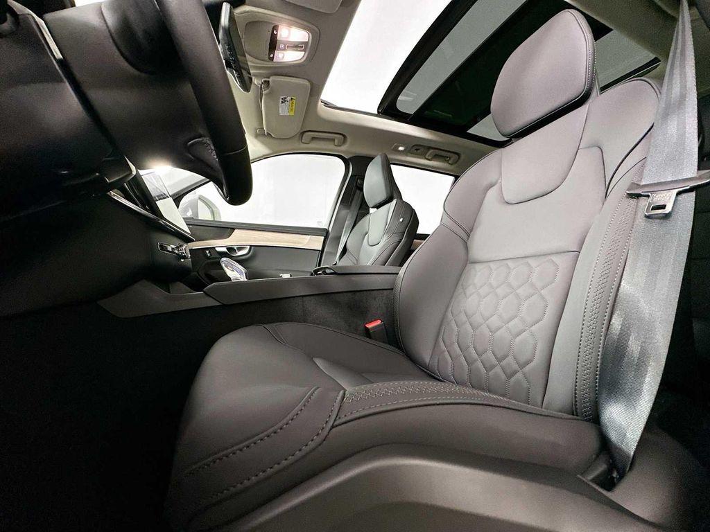 new 2025 Volvo XC90 car, priced at $70,890