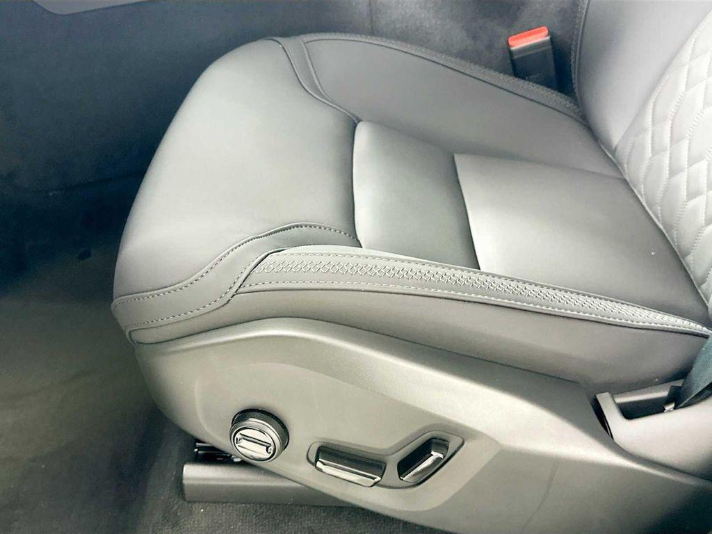 new 2025 Volvo XC90 car, priced at $70,890