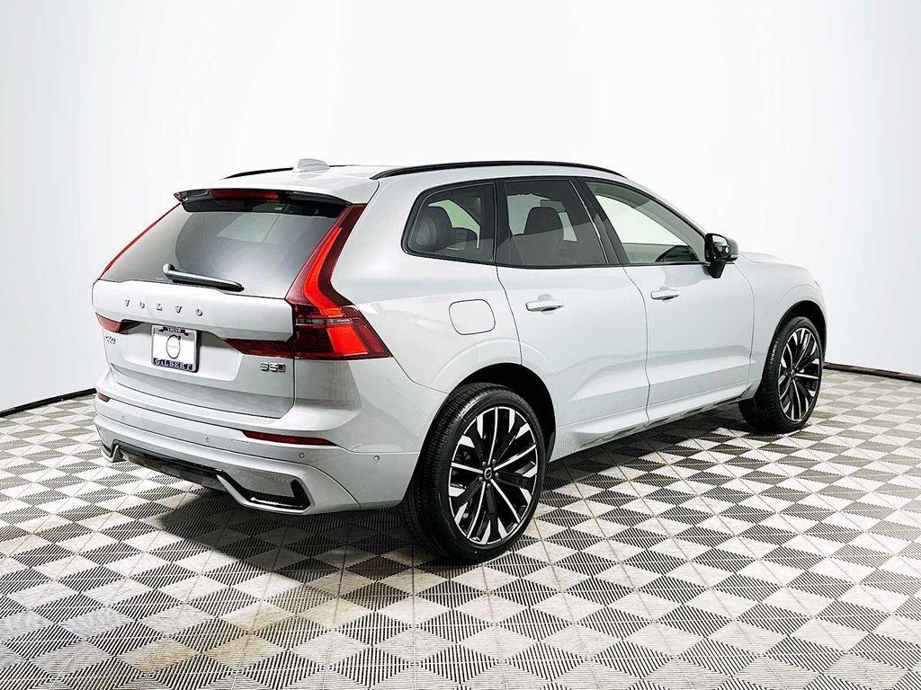 new 2026 Volvo XC60 car, priced at $63,920