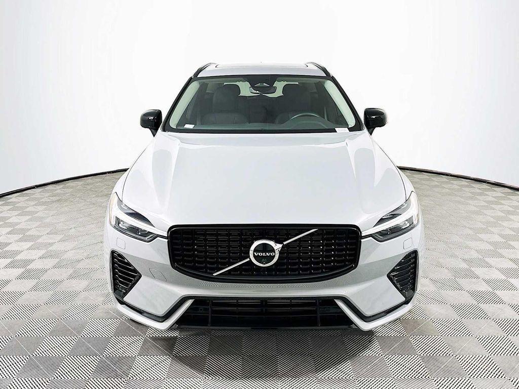 used 2025 Volvo XC60 Plug-In Hybrid car, priced at $55,900