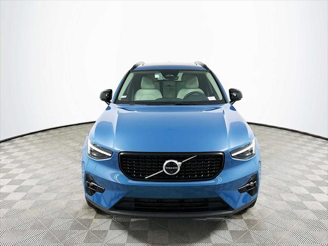 new 2025 Volvo XC40 car, priced at $51,465