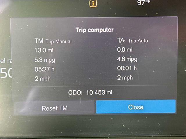 used 2025 Volvo XC40 car, priced at $34,700
