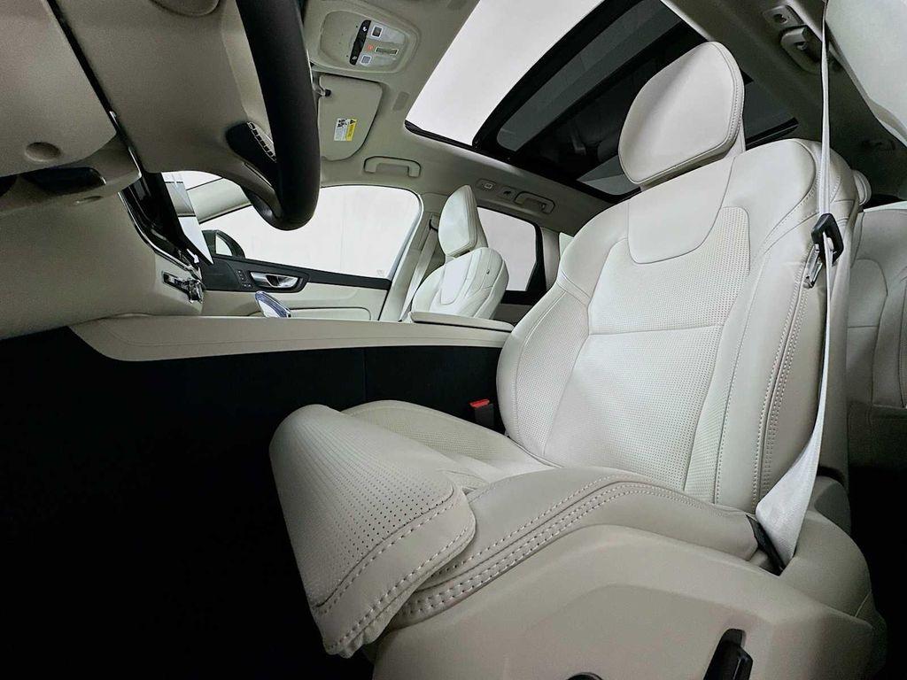 new 2026 Volvo XC60 car, priced at $63,935