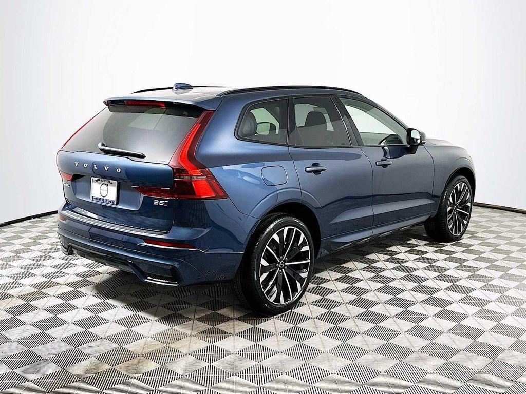 new 2026 Volvo XC60 car, priced at $63,935