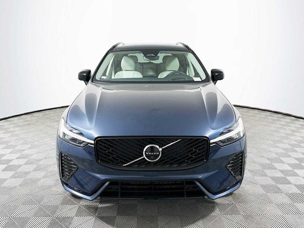 new 2026 Volvo XC60 car, priced at $63,935