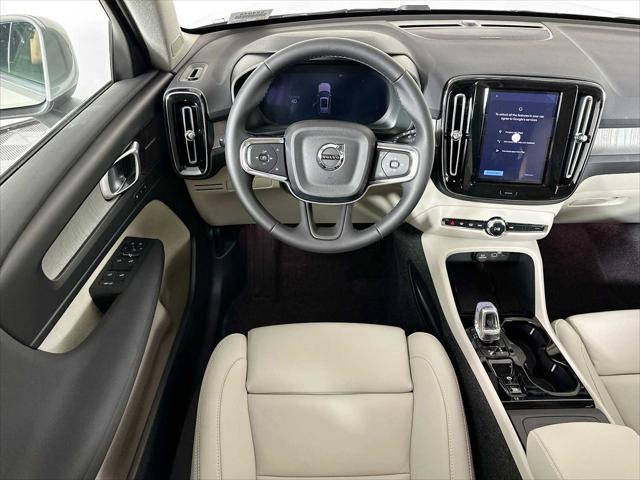 new 2025 Volvo XC40 car, priced at $53,240