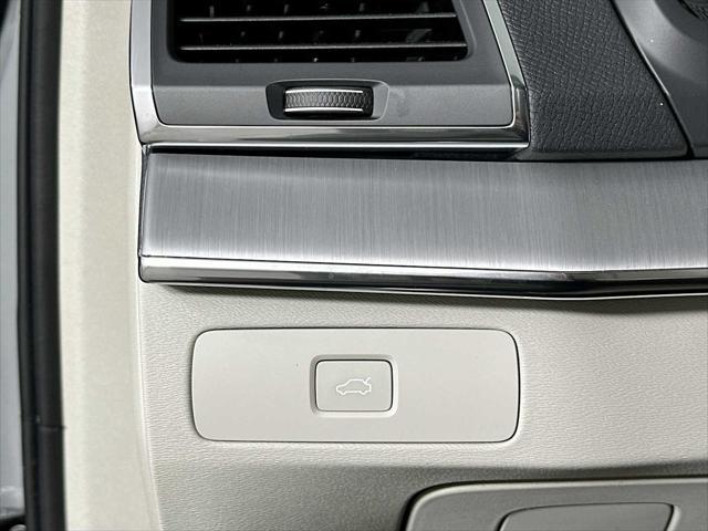 used 2025 Volvo XC90 car, priced at $59,700