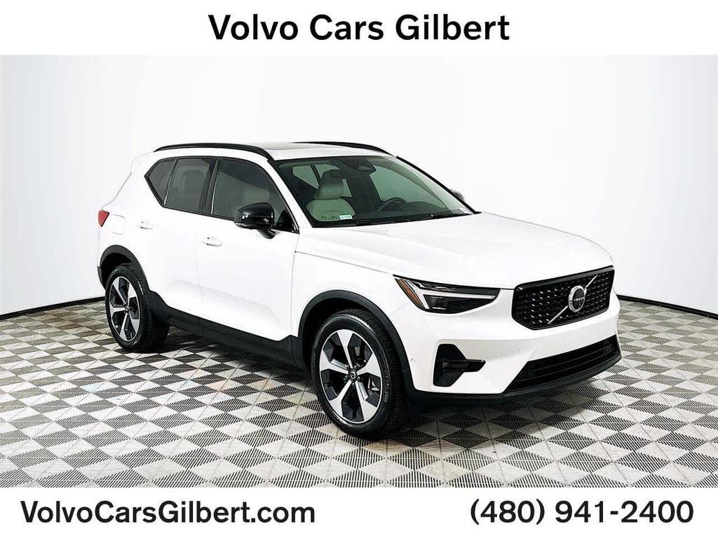 used 2025 Volvo XC40 car, priced at $40,700