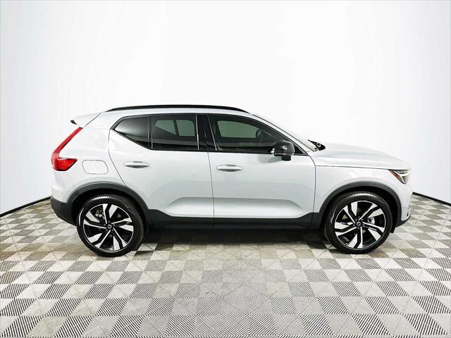 new 2025 Volvo XC40 car, priced at $50,605