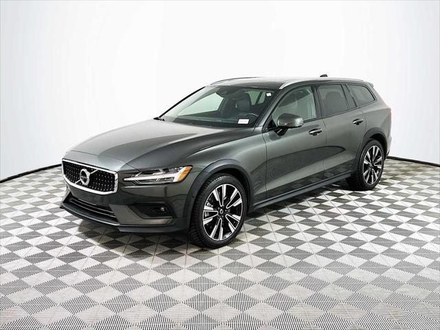 used 2021 Volvo V60 Cross Country car, priced at $32,900